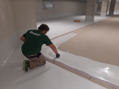 Trinkwasserbehälter  4